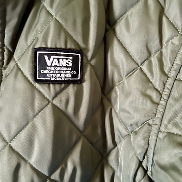 Vans Olive Quilted Jacket - Picture 3 of 8